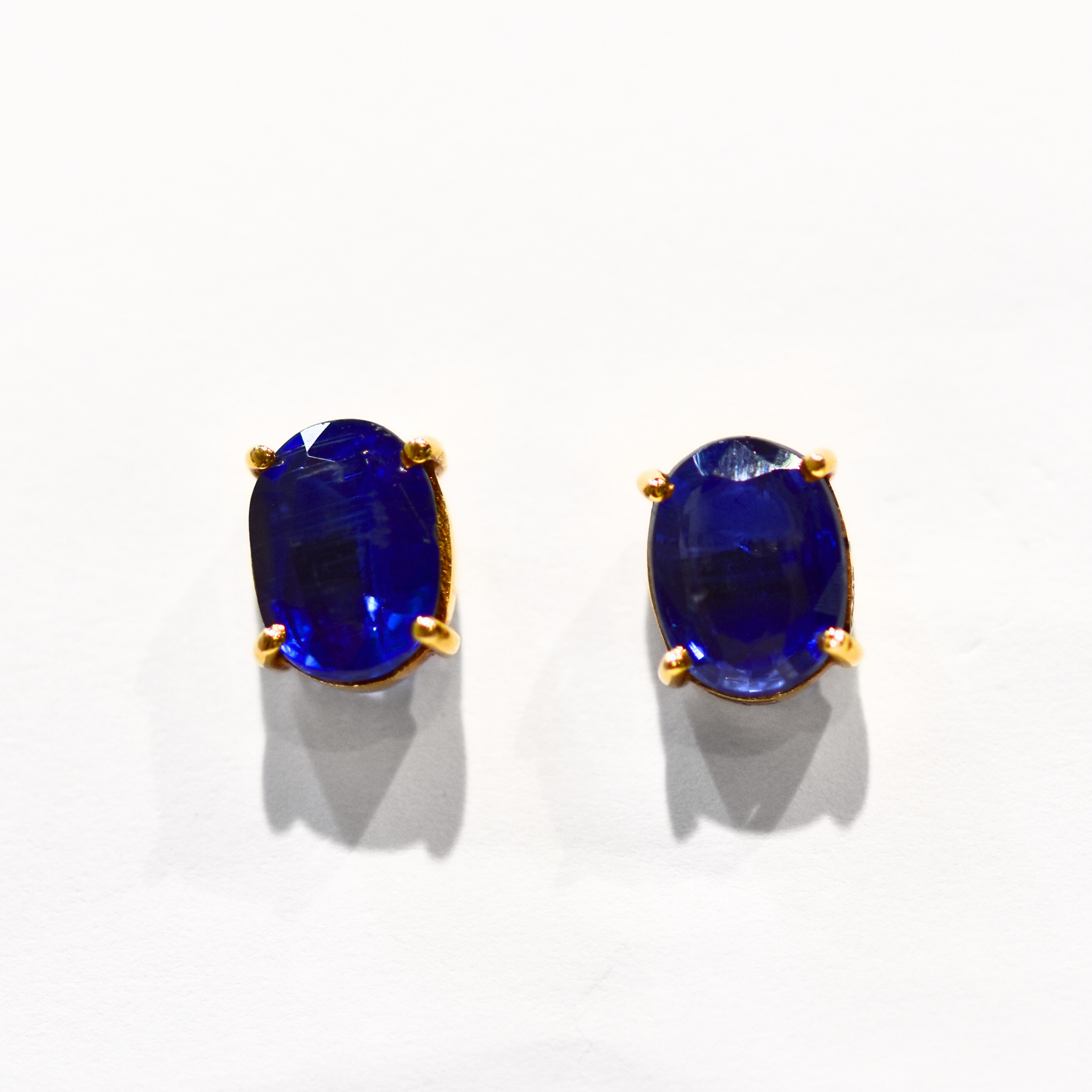 Picture of Natural Kyanite Studs