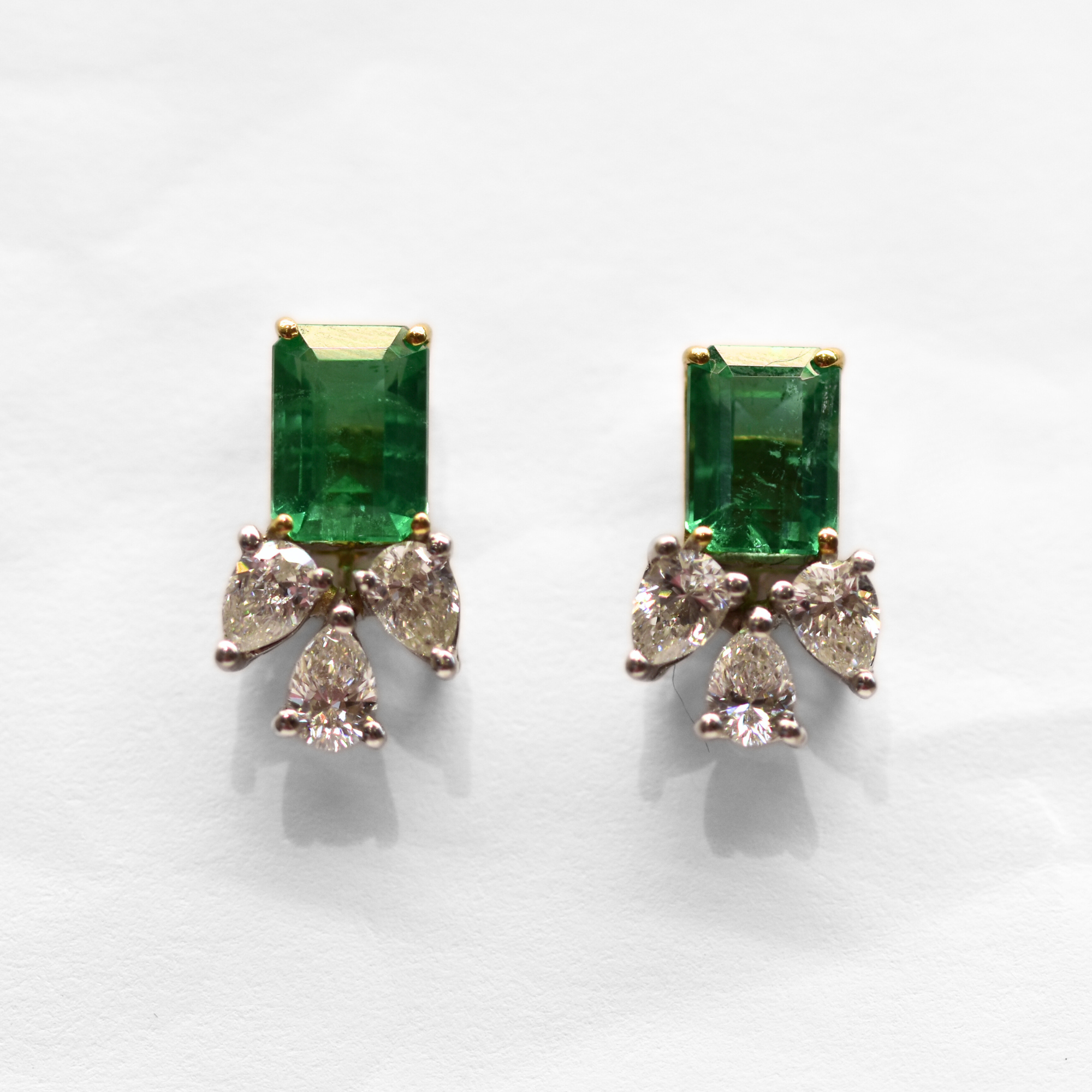 Picture of Certified Emerald & Diamond Studs